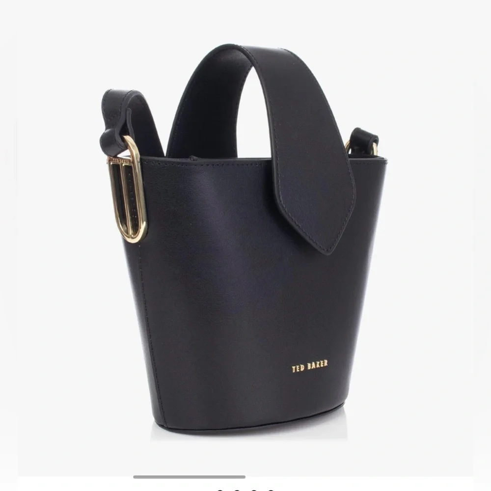 Ted Baker Bucket Bag - Picture 3 of 11